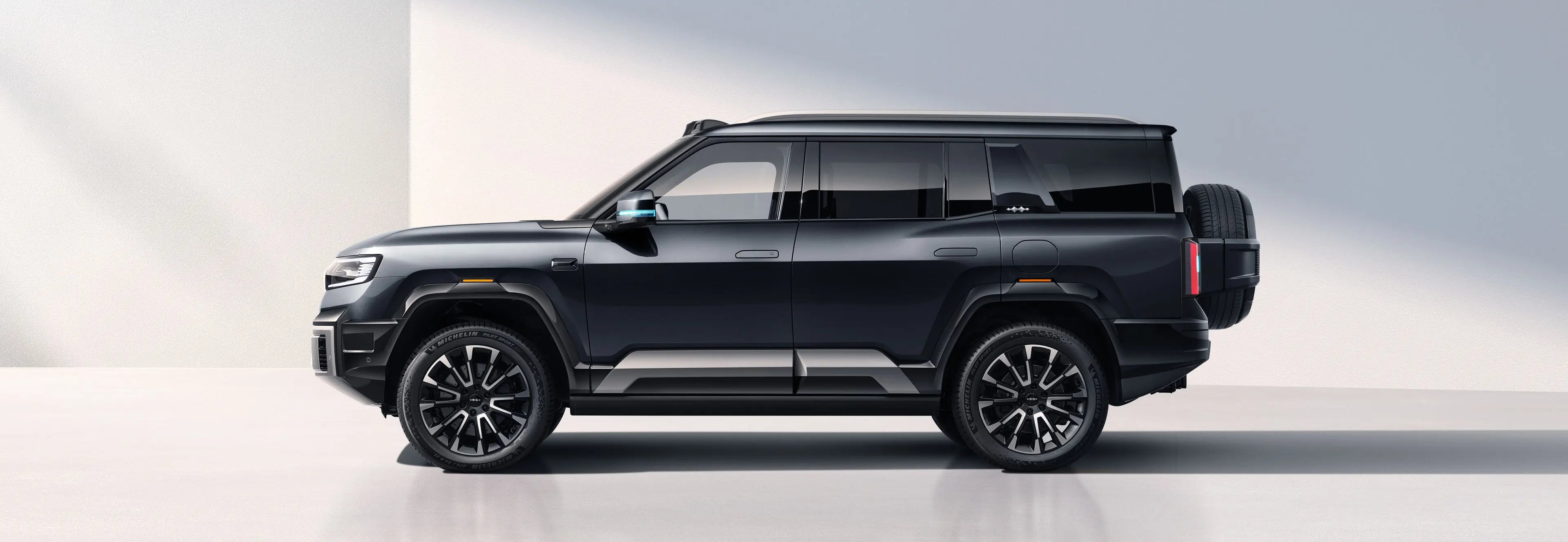 Leopardo 8  Tianshen Smart Drive Ultra Edition