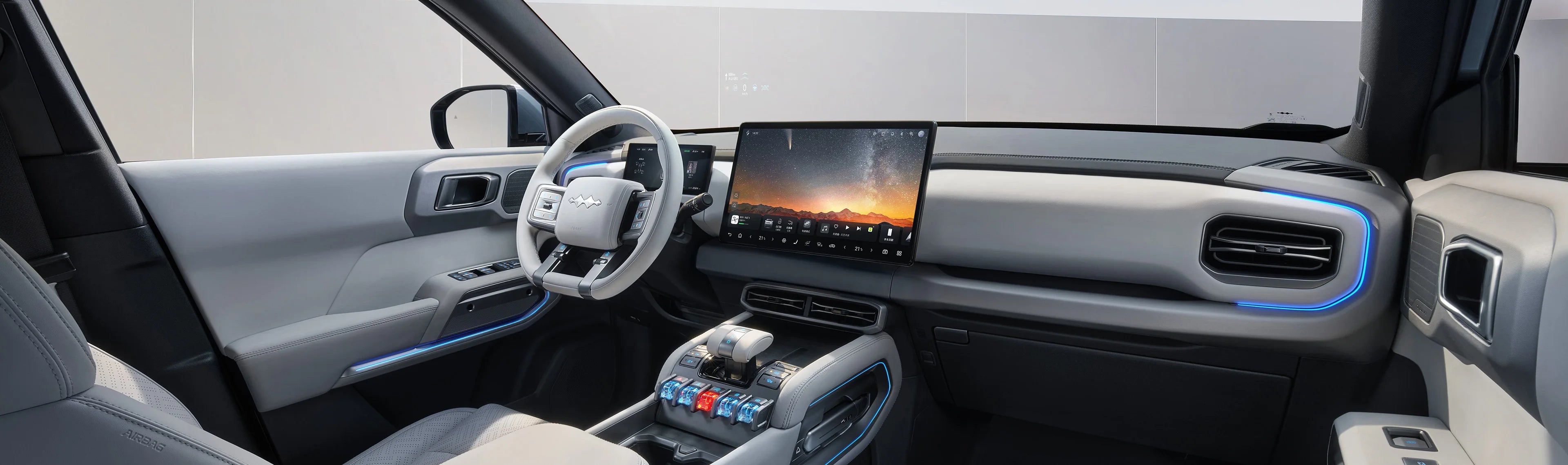 Titanio 3   4WD Intelligent Driving Max Edition