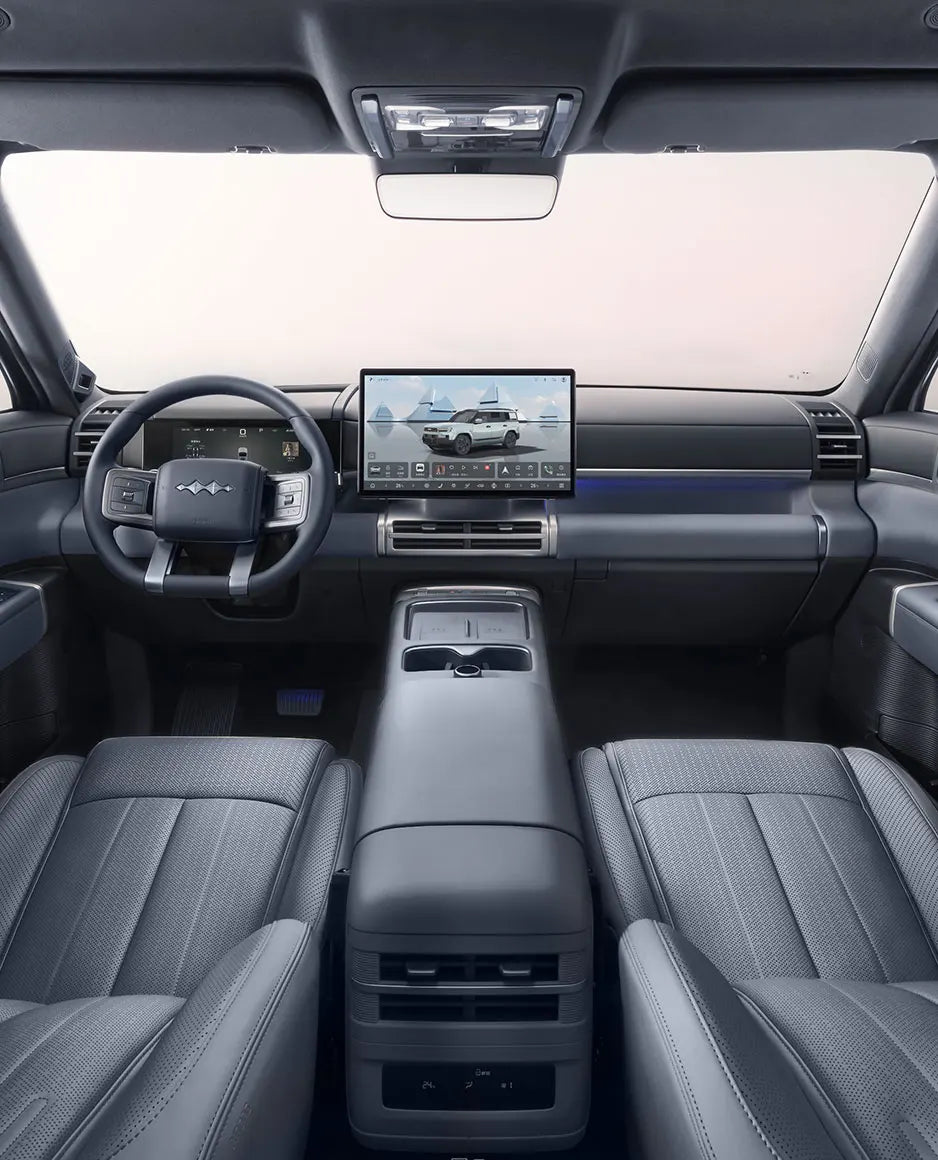 Titanio 7   4WD Max version  190KM