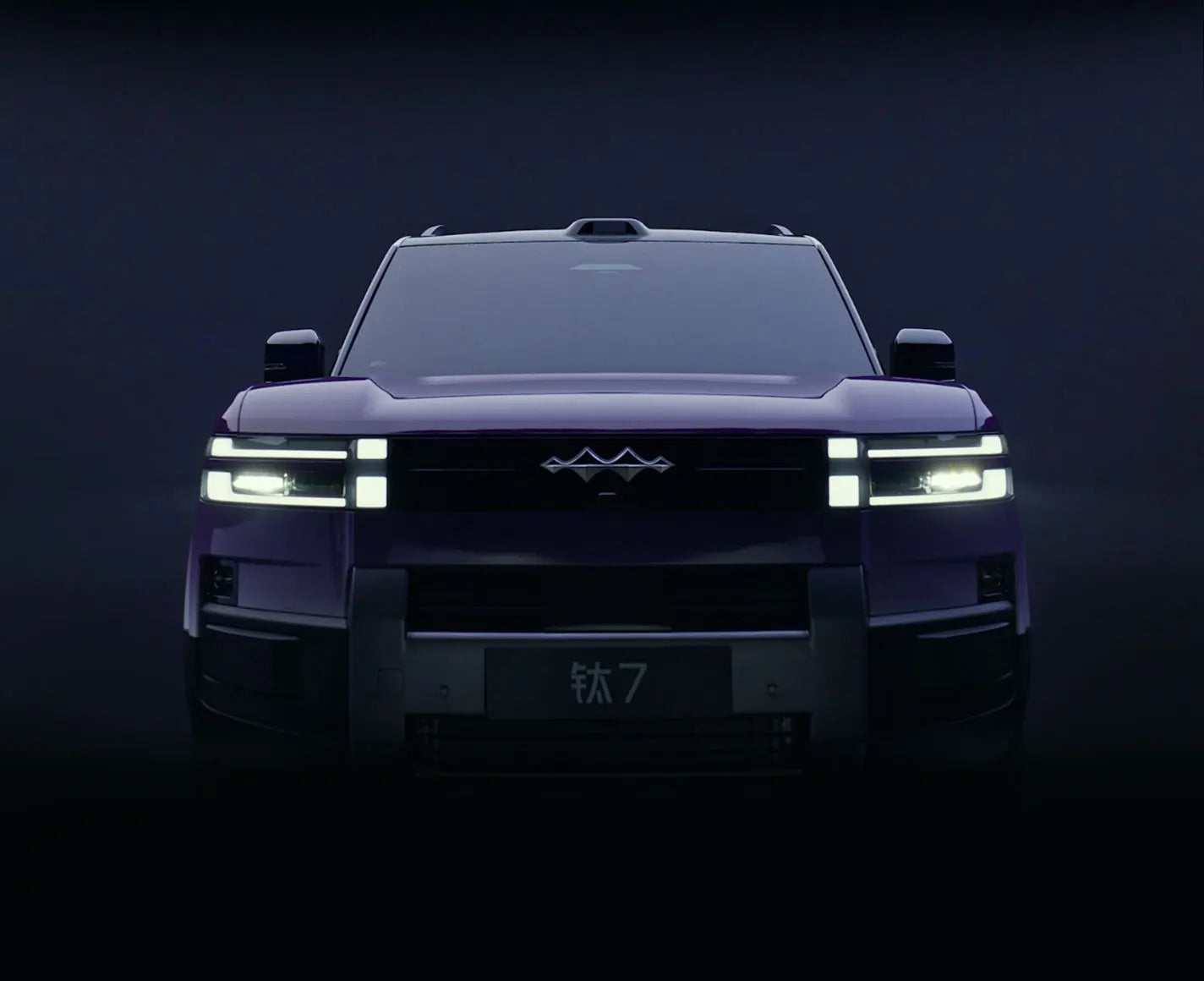 Titanio 7   4WD Max version  190KM