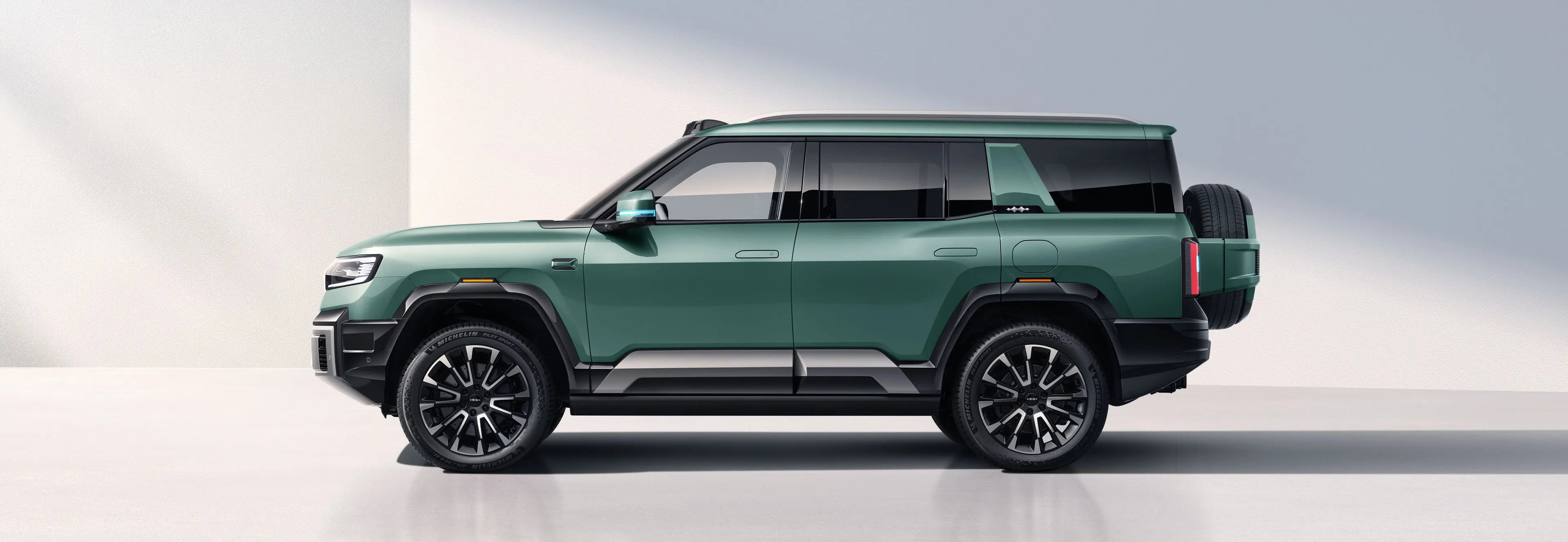 Leopardo 8  Tianshen Smart Drive Ultra Edition