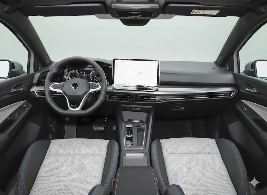 Volkswagen-Golf 300tsi r-line